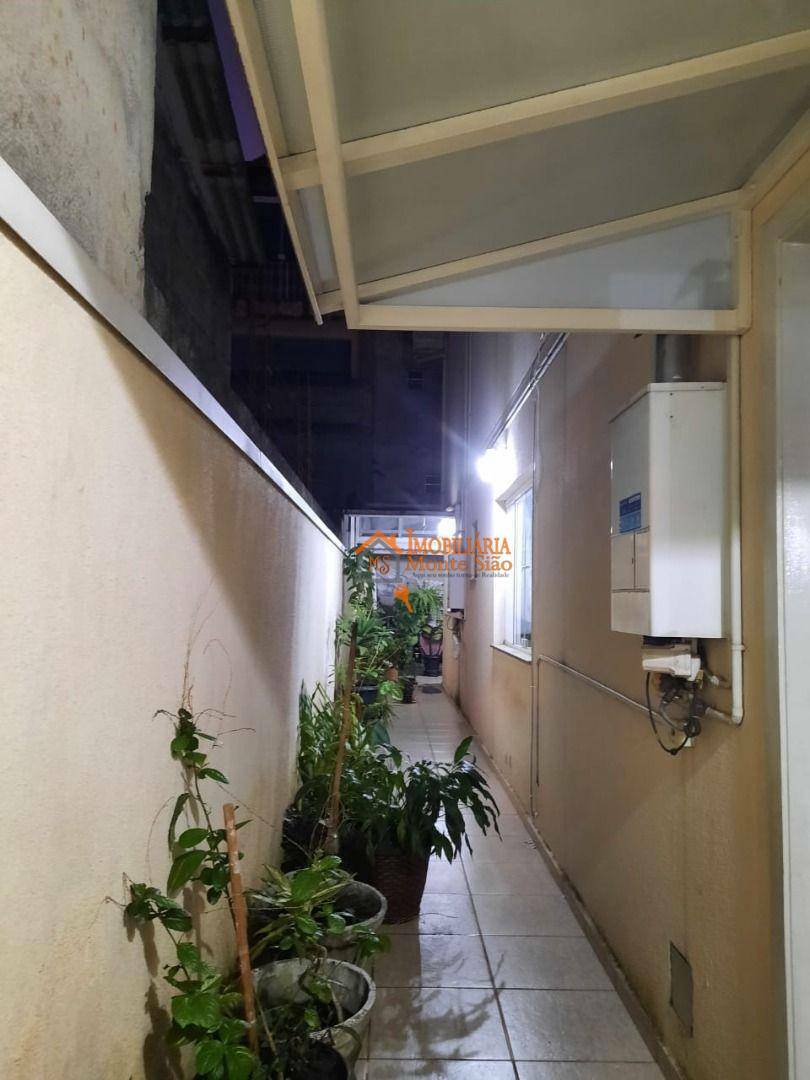 Sobrado à venda com 3 quartos, 124m² - Foto 2