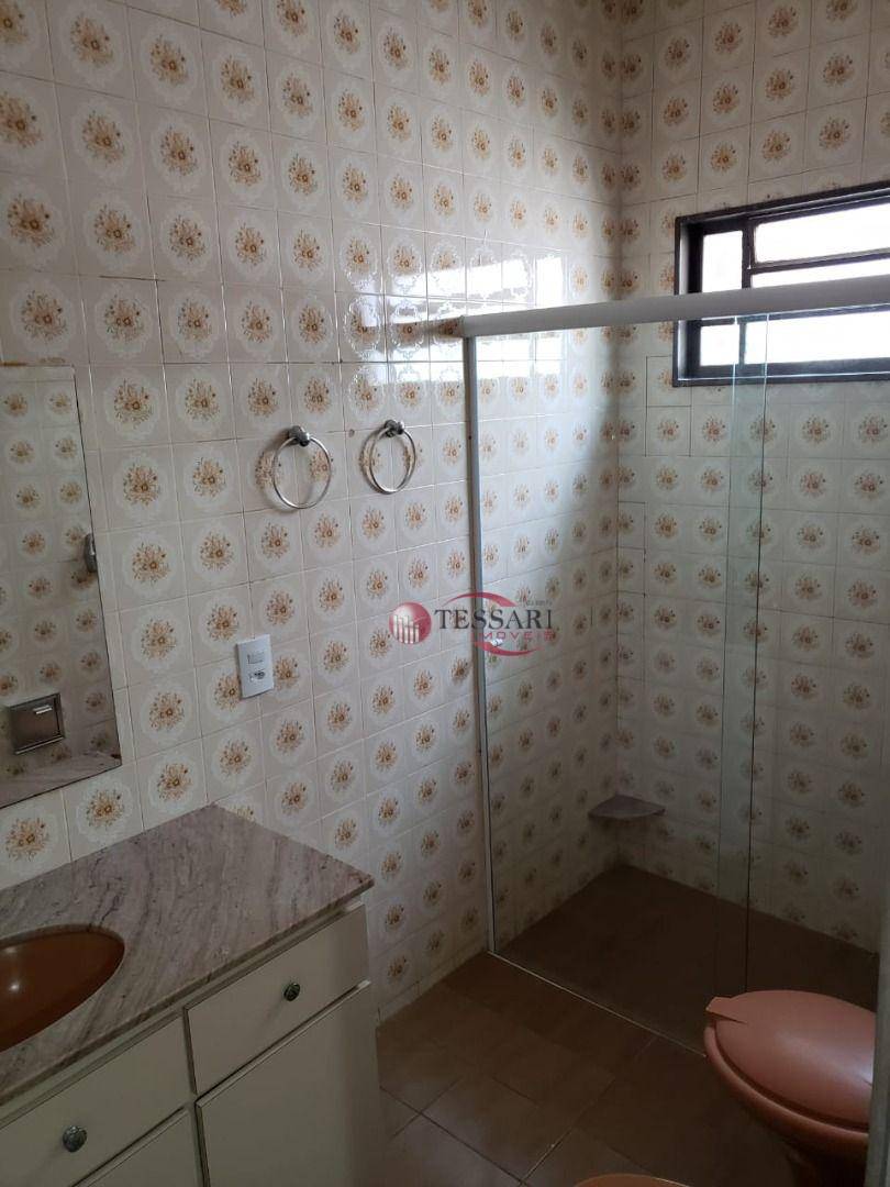 Casa para alugar com 3 quartos, 280m² - Foto 21