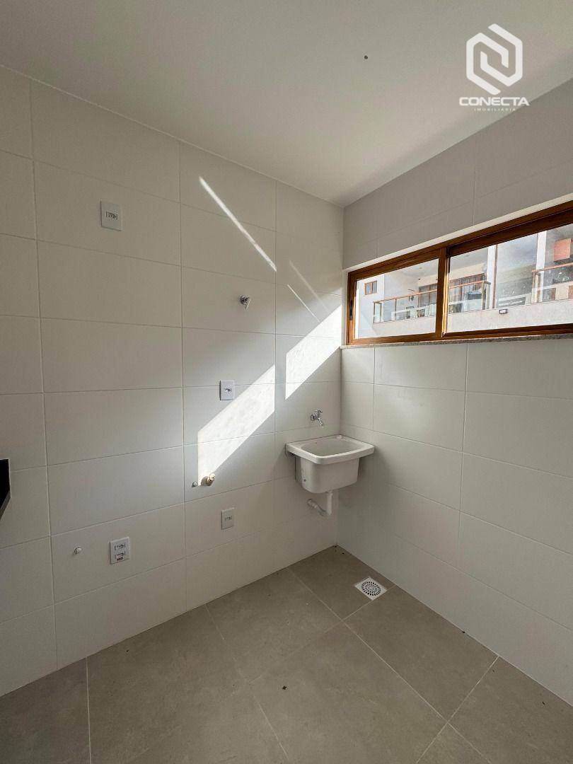 Casa à venda com 2 quartos, 80m² - Foto 14