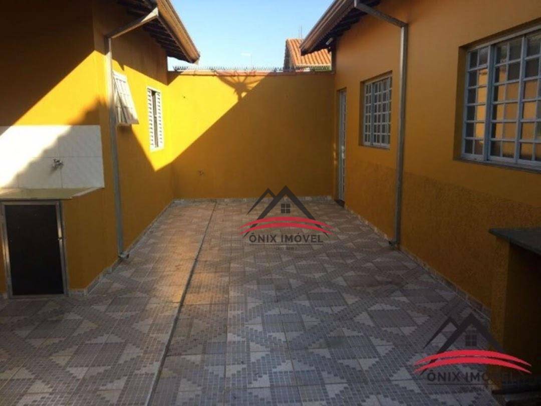 Casa à venda com 3 quartos, 170m² - Foto 16