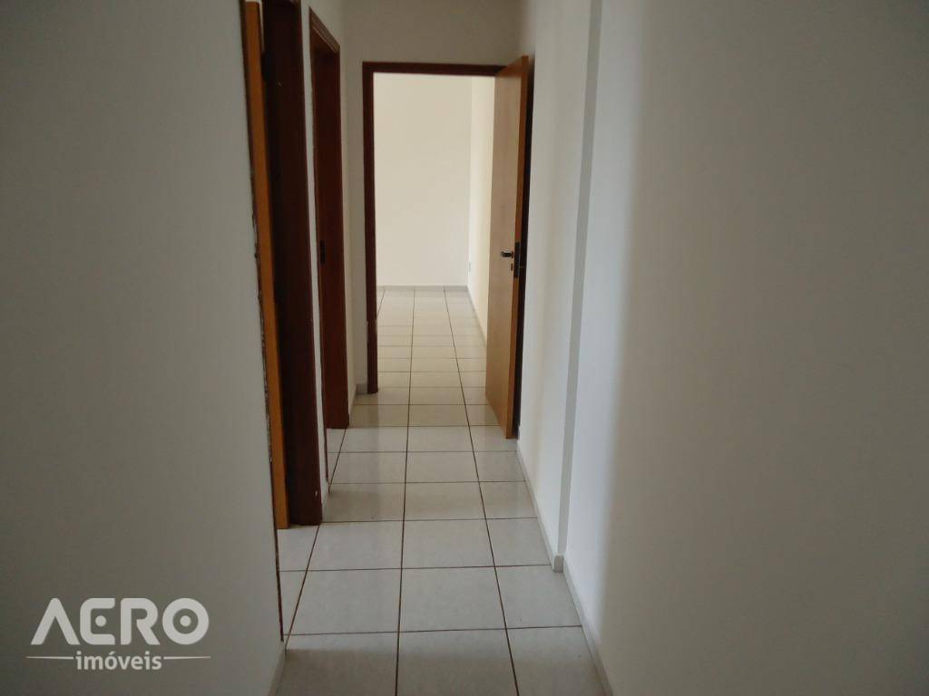 Apartamento à venda com 3 quartos, 76m² - Foto 21