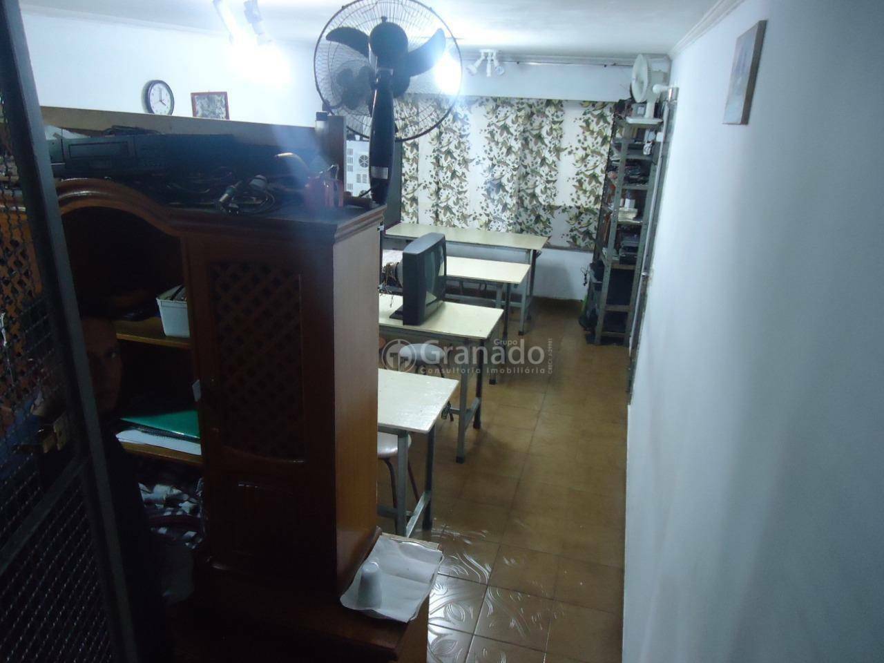 Sobrado à venda com 3 quartos, 245m² - Foto 19