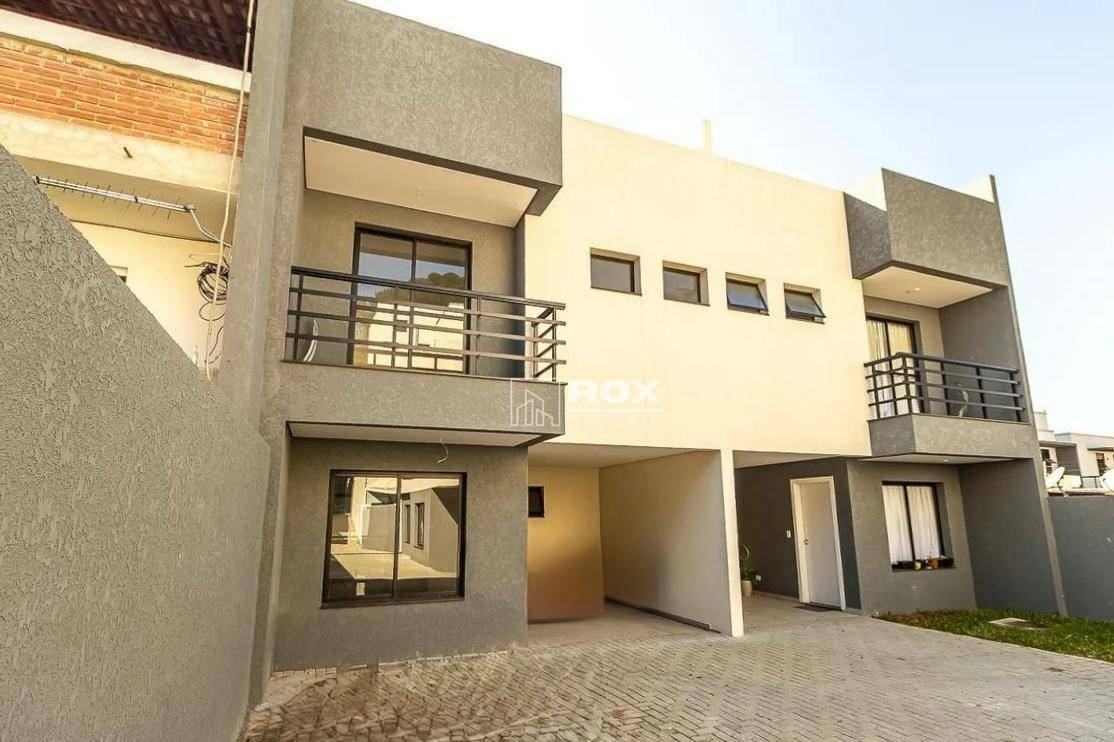 Sobrado à venda com 3 quartos, 135m² - Foto 1