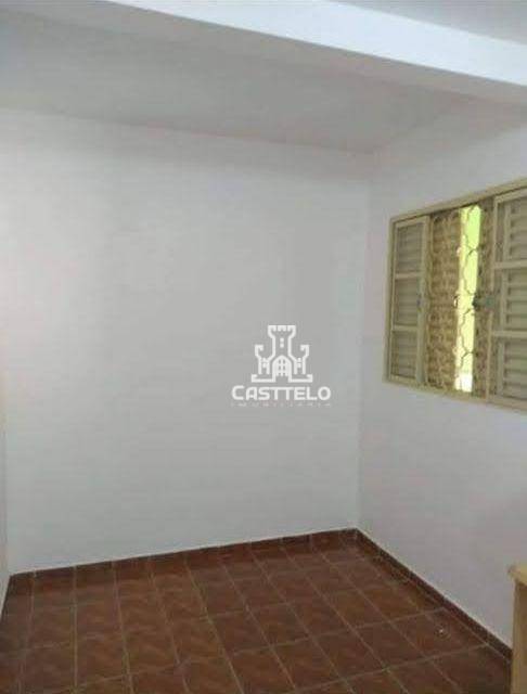 Casa à venda com 2 quartos, 85m² - Foto 6