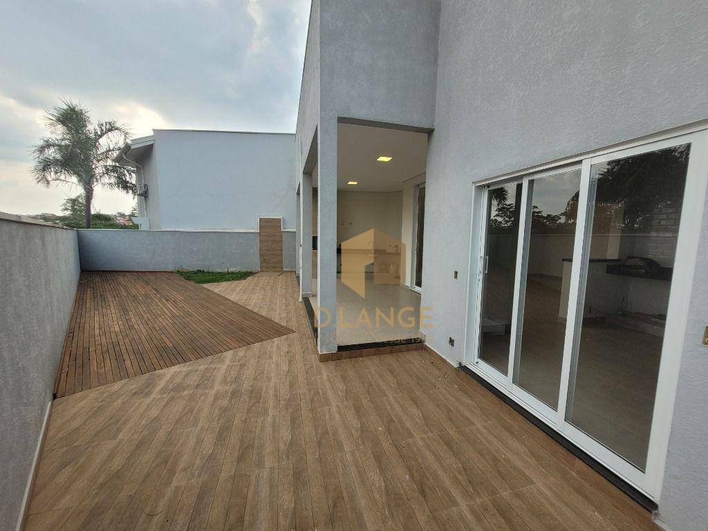 Casa de Condomínio à venda com 3 quartos, 236m² - Foto 17