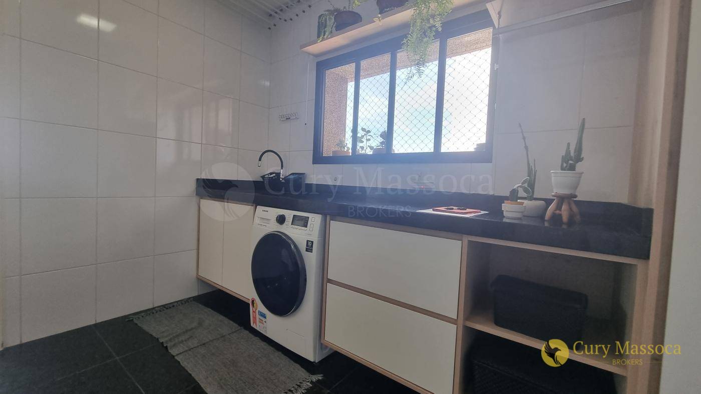 Apartamento à venda com 3 quartos, 247m² - Foto 7