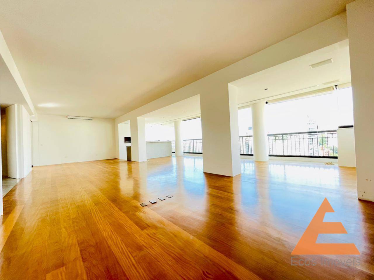 Apartamento à venda com 3 quartos, 215m² - Foto 46