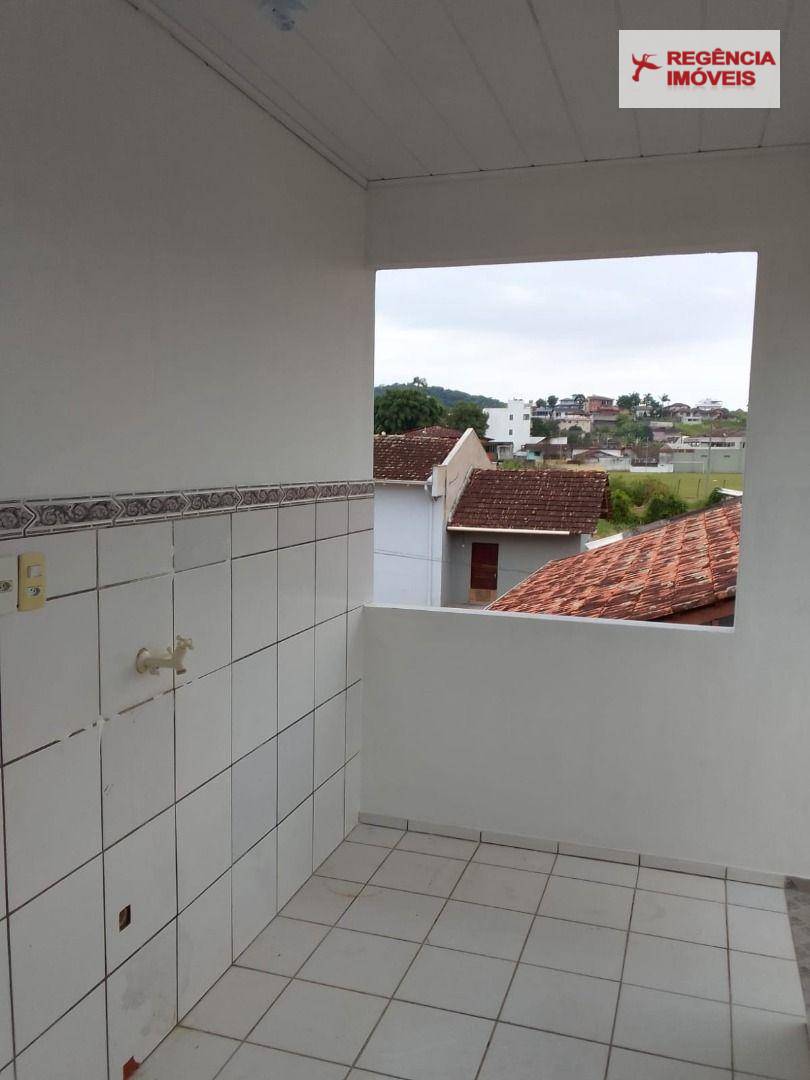 Apartamento para alugar com 3 quartos, 121m² - Foto 17