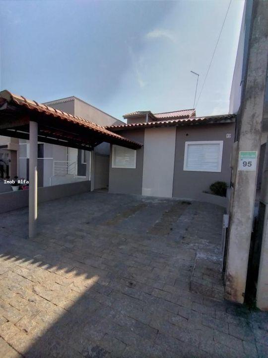 Casa de Condomínio à venda com 3 quartos, 150m² - Foto 3