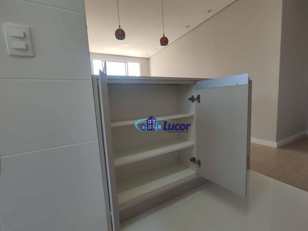 Apartamento à venda com 2 quartos, 41m² - Foto 24