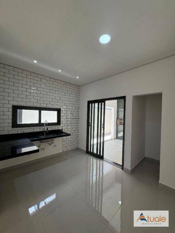 Casa à venda com 3 quartos, 118m² - Foto 4