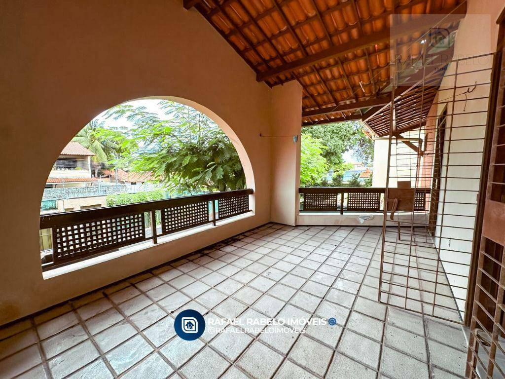 Casa à venda com 4 quartos, 230m² - Foto 24