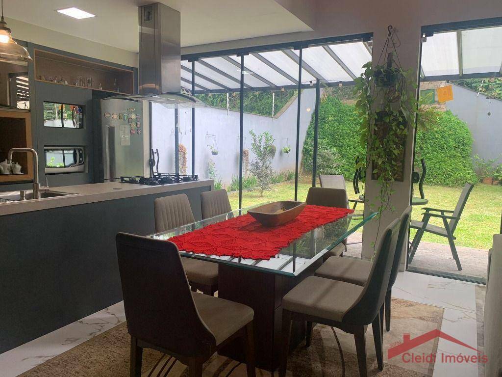 Casa à venda com 3 quartos, 175m² - Foto 30