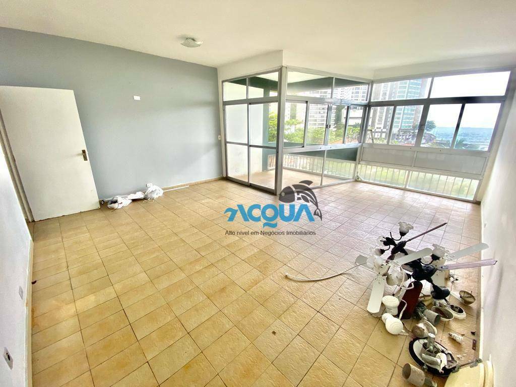 Apartamento à venda com 4 quartos, 190m² - Foto 2