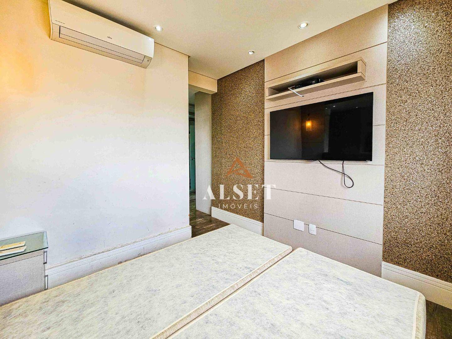 Apartamento à venda com 3 quartos, 107m² - Foto 32