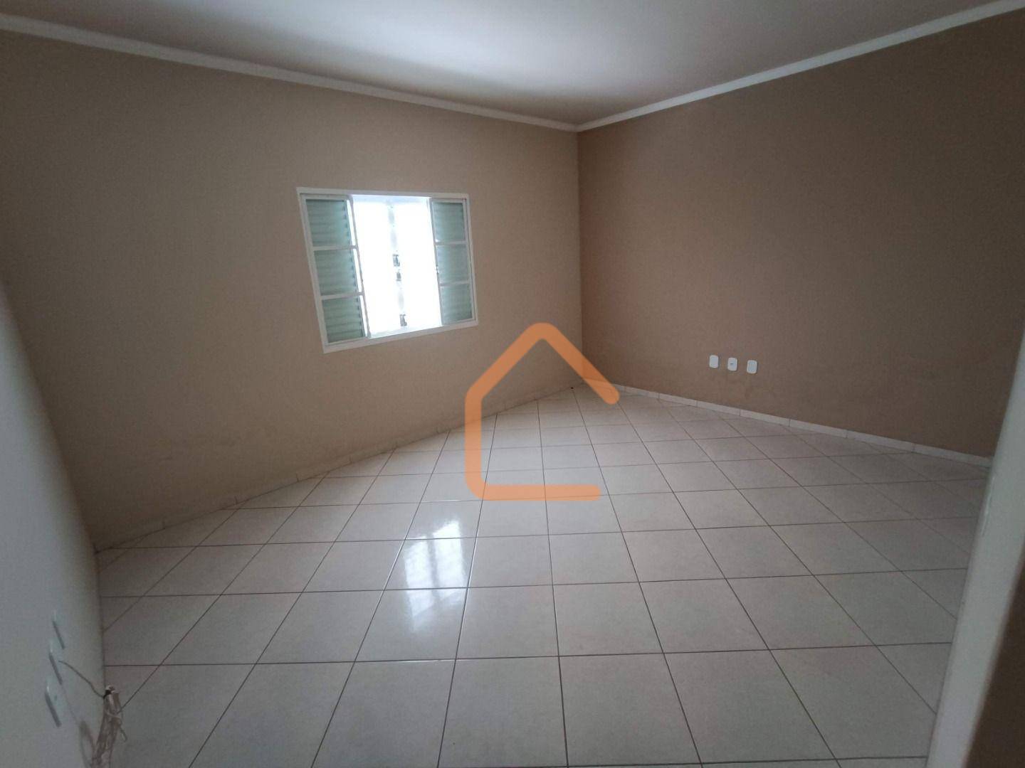 Casa para alugar com 3 quartos, 153m² - Foto 5