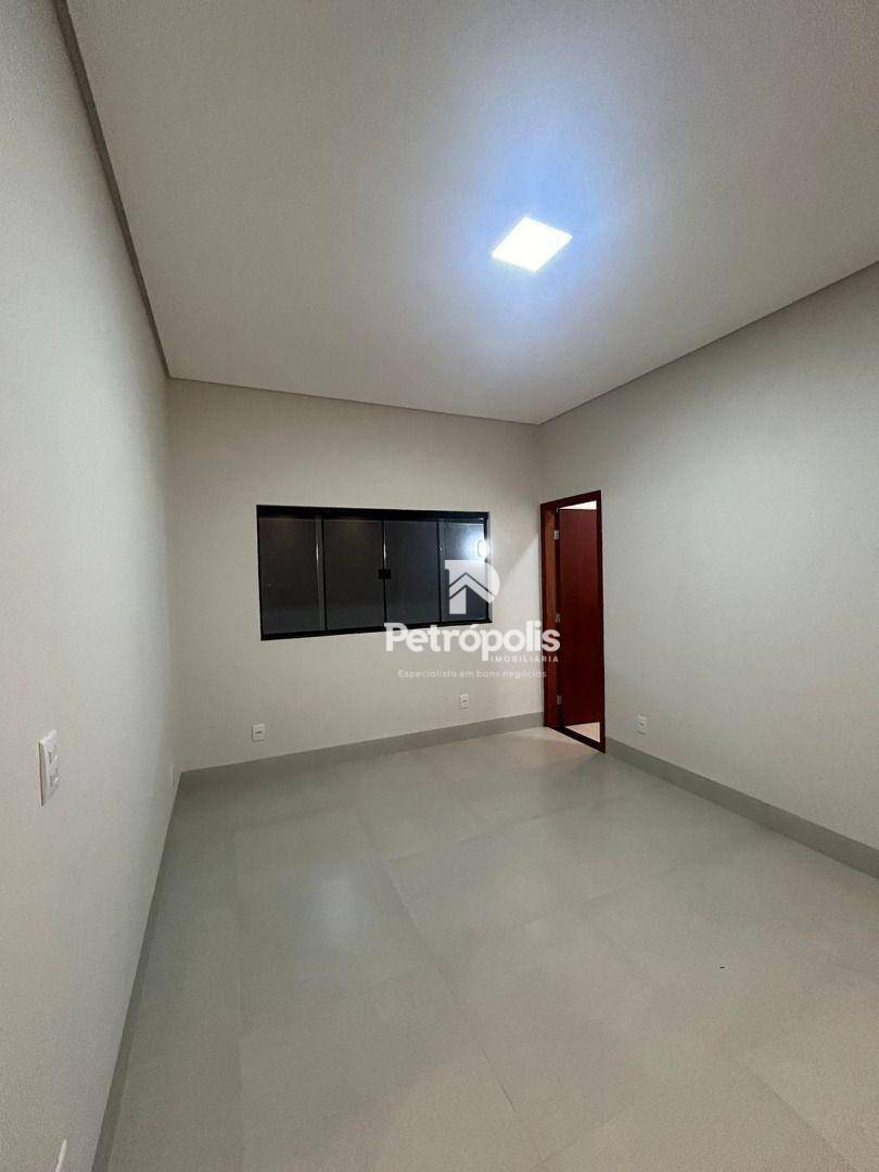 Casa à venda com 3 quartos, 125m² - Foto 13