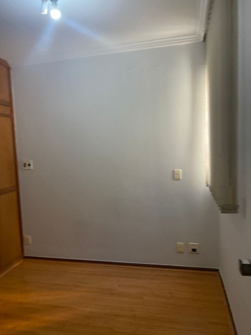 Apartamento para alugar com 3 quartos, 90m² - Foto 14