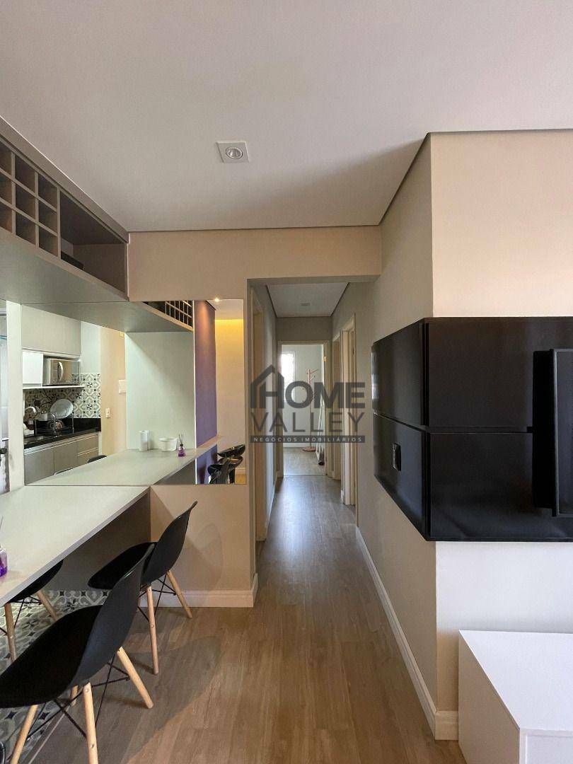 Apartamento à venda com 3 quartos, 76m² - Foto 8