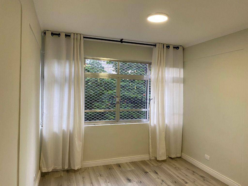 Apartamento à venda com 2 quartos, 62m² - Foto 4