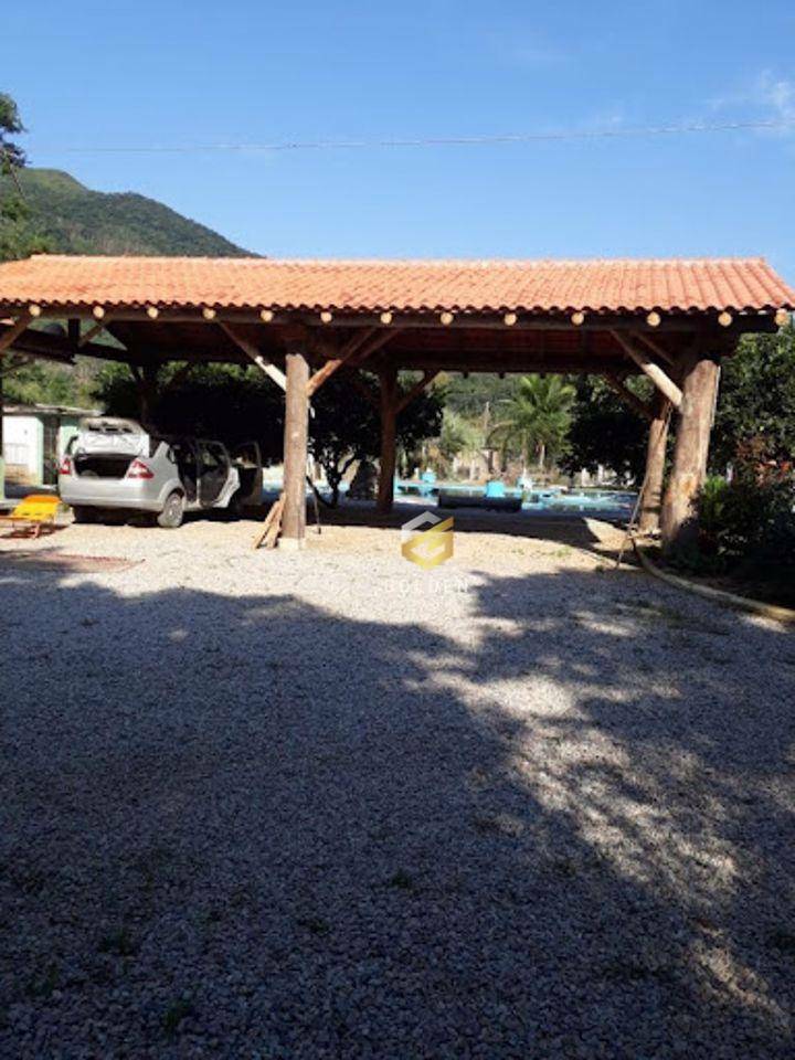 Sítio à venda com 5 quartos, 300m² - Foto 25