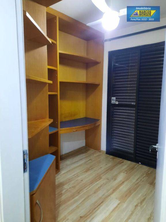 Apartamento para alugar com 3 quartos, 110m² - Foto 21