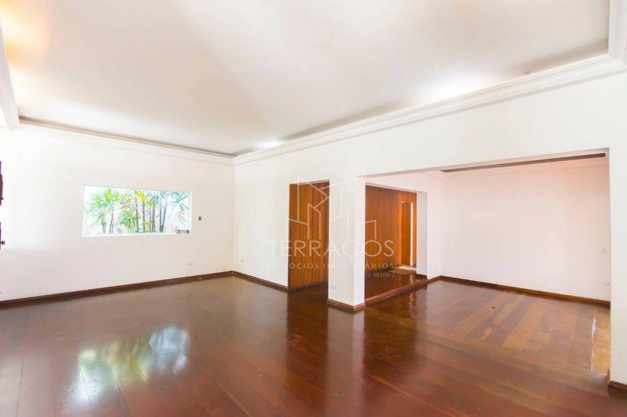 Casa à venda com 3 quartos, 300m² - Foto 17