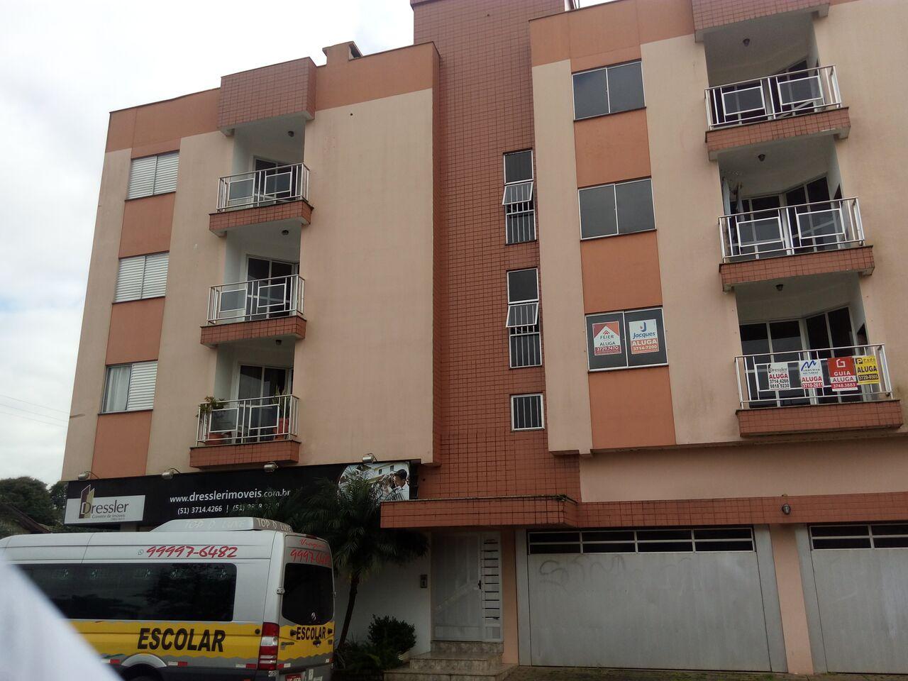 Apartamento à venda com 2 quartos, 69m² - Foto 2