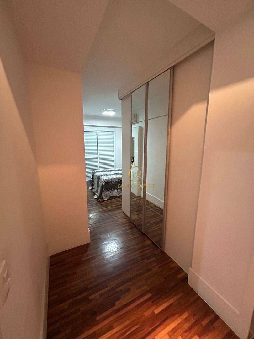 Apartamento para alugar com 3 quartos, 153m² - Foto 14