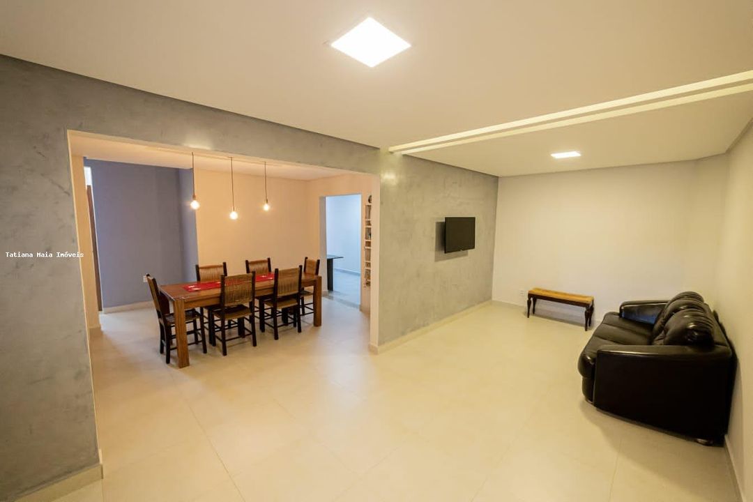 Casa à venda com 6 quartos, 300m² - Foto 24