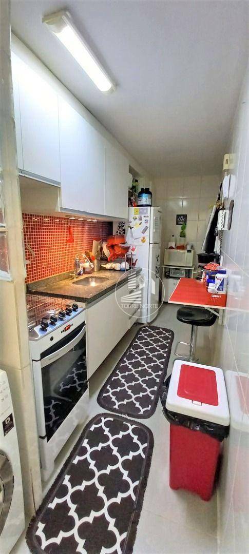 Apartamento à venda com 2 quartos, 56m² - Foto 17