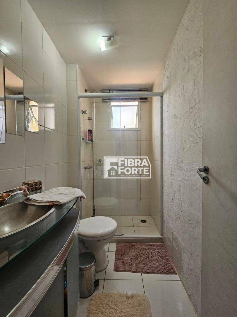 Apartamento à venda com 2 quartos, 69m² - Foto 20