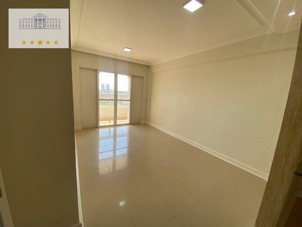 Apartamento à venda com 2 quartos, 77m² - Foto 2