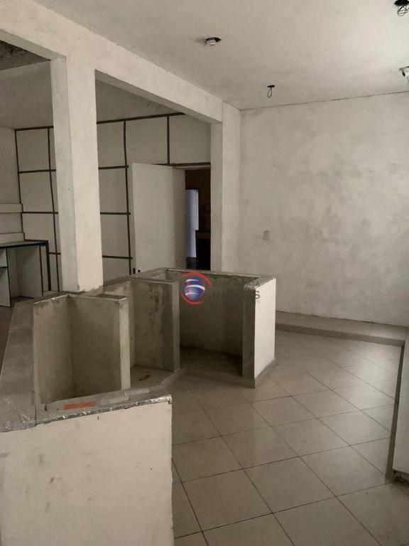 Sobrado à venda com 3 quartos, 330m² - Foto 30