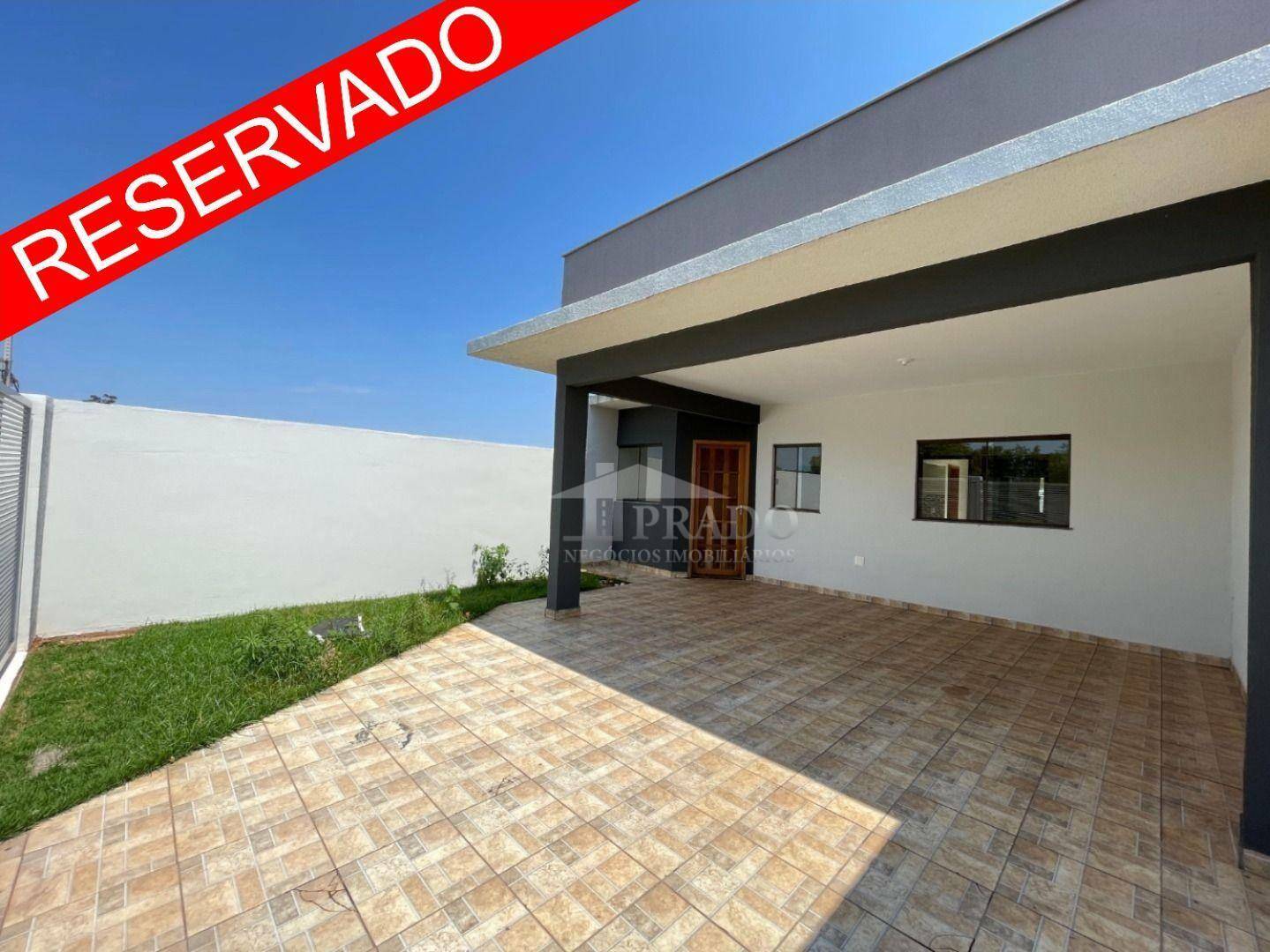 Casa à venda com 3 quartos, 95m² - Foto 1