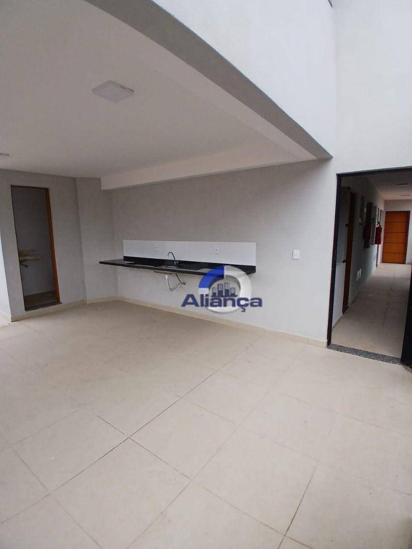 Apartamento à venda com 2 quartos, 38m² - Foto 11