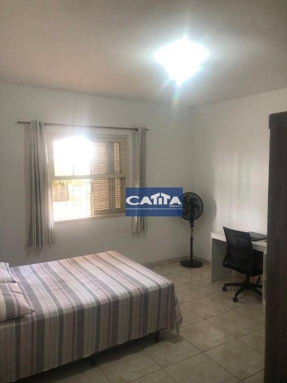 Sobrado à venda com 5 quartos, 200m² - Foto 5