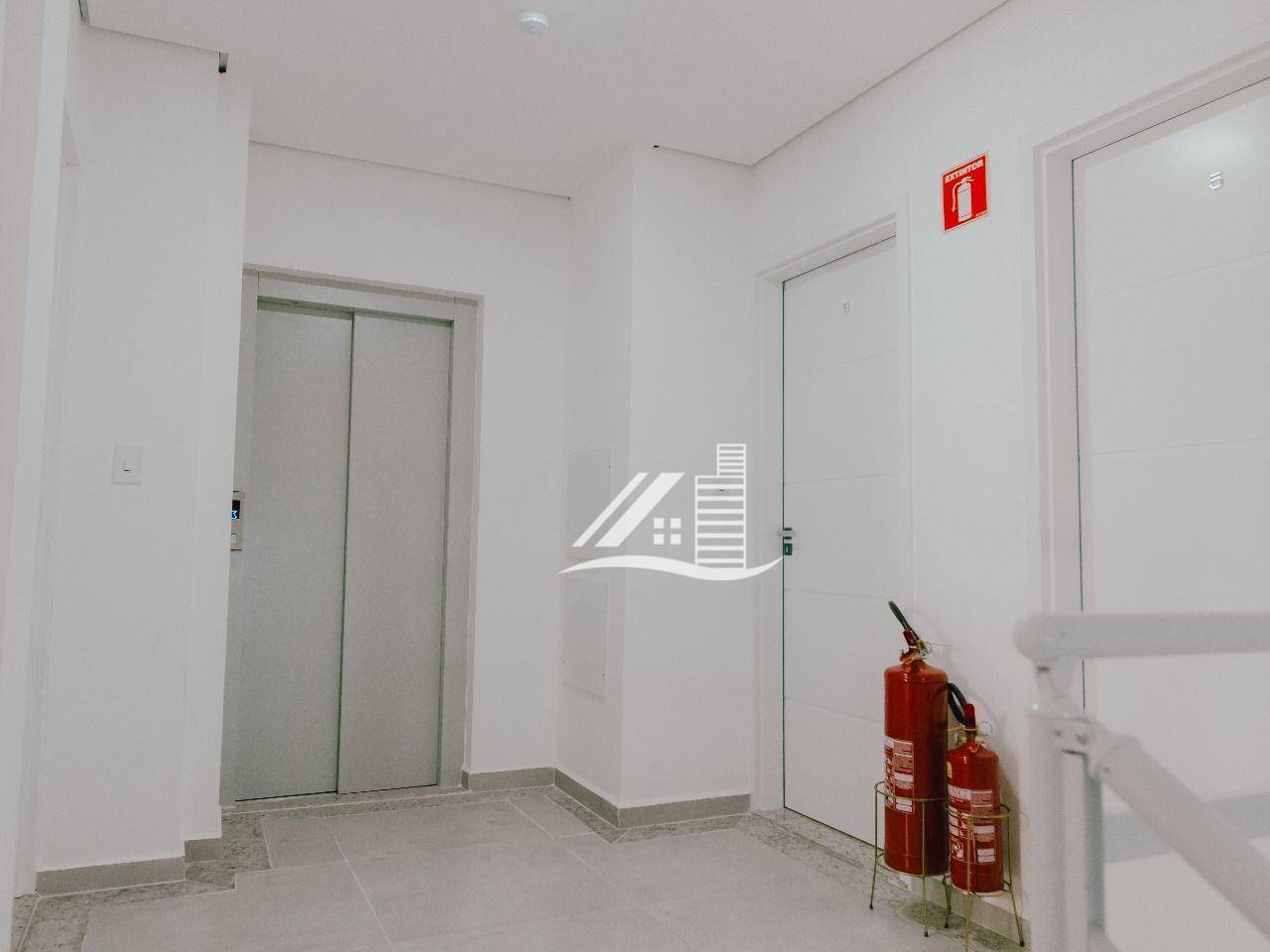 Apartamento à venda com 2 quartos, 42m² - Foto 27