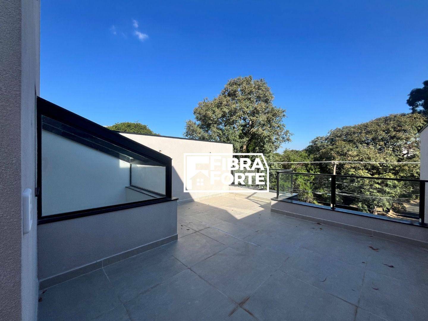 Casa de Condomínio à venda com 3 quartos, 143m² - Foto 2