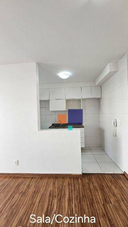 Apartamento à venda com 2 quartos, 51m² - Foto 3