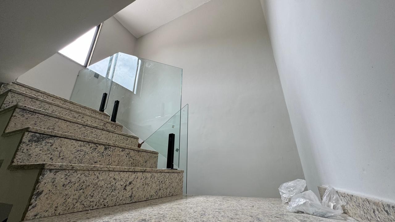 Sítio à venda com 5 quartos, 2m² - Foto 24