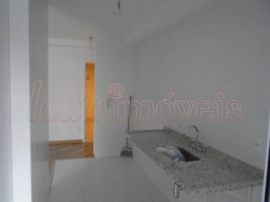 Apartamento para alugar com 2 quartos, 66m² - Foto 7