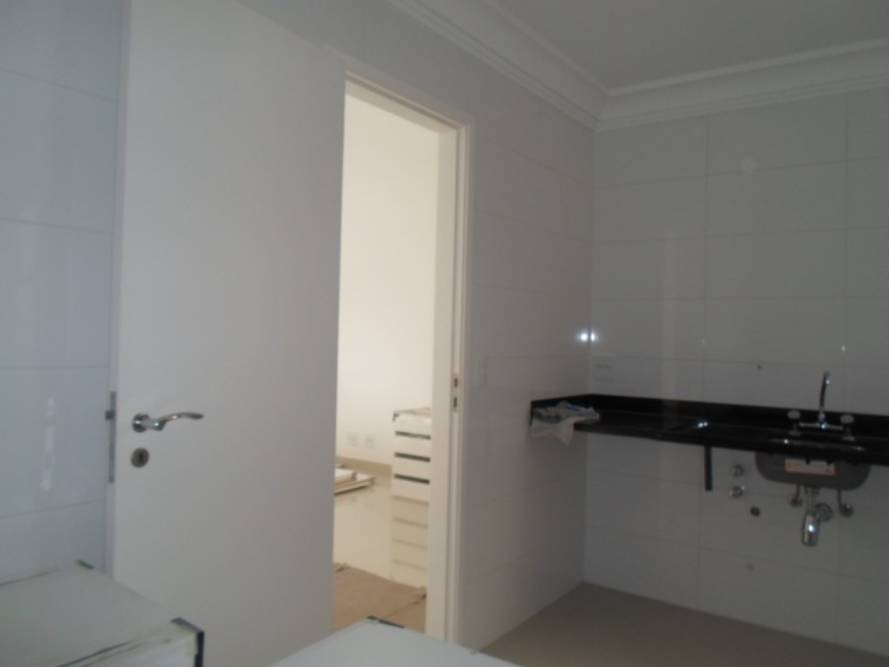 Apartamento para alugar com 2 quartos, 92m² - Foto 16