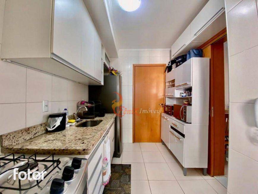 Apartamento à venda com 3 quartos, 77m² - Foto 10