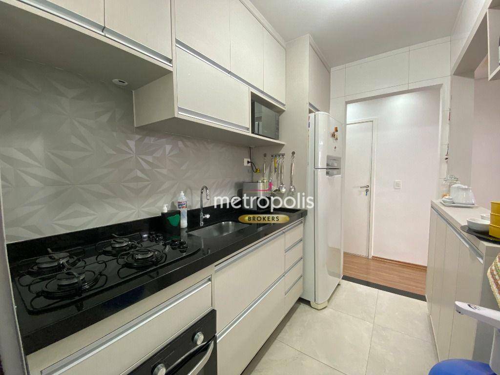 Apartamento à venda com 2 quartos, 56m² - Foto 11