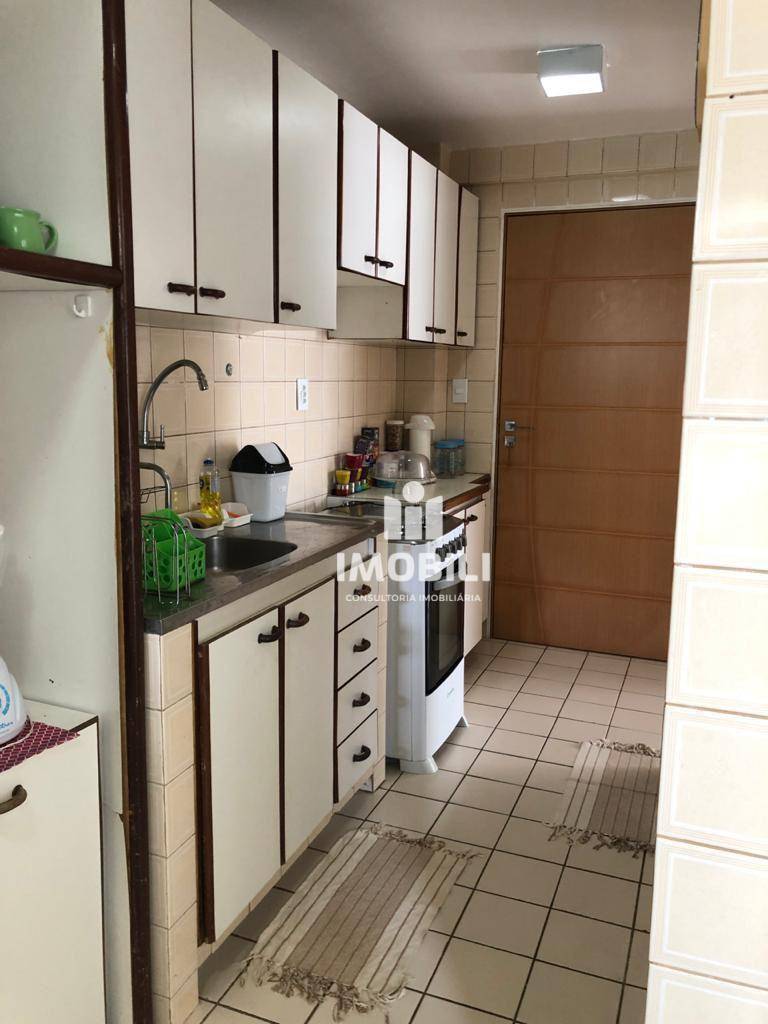 Apartamento à venda com 3 quartos, 79m² - Foto 17