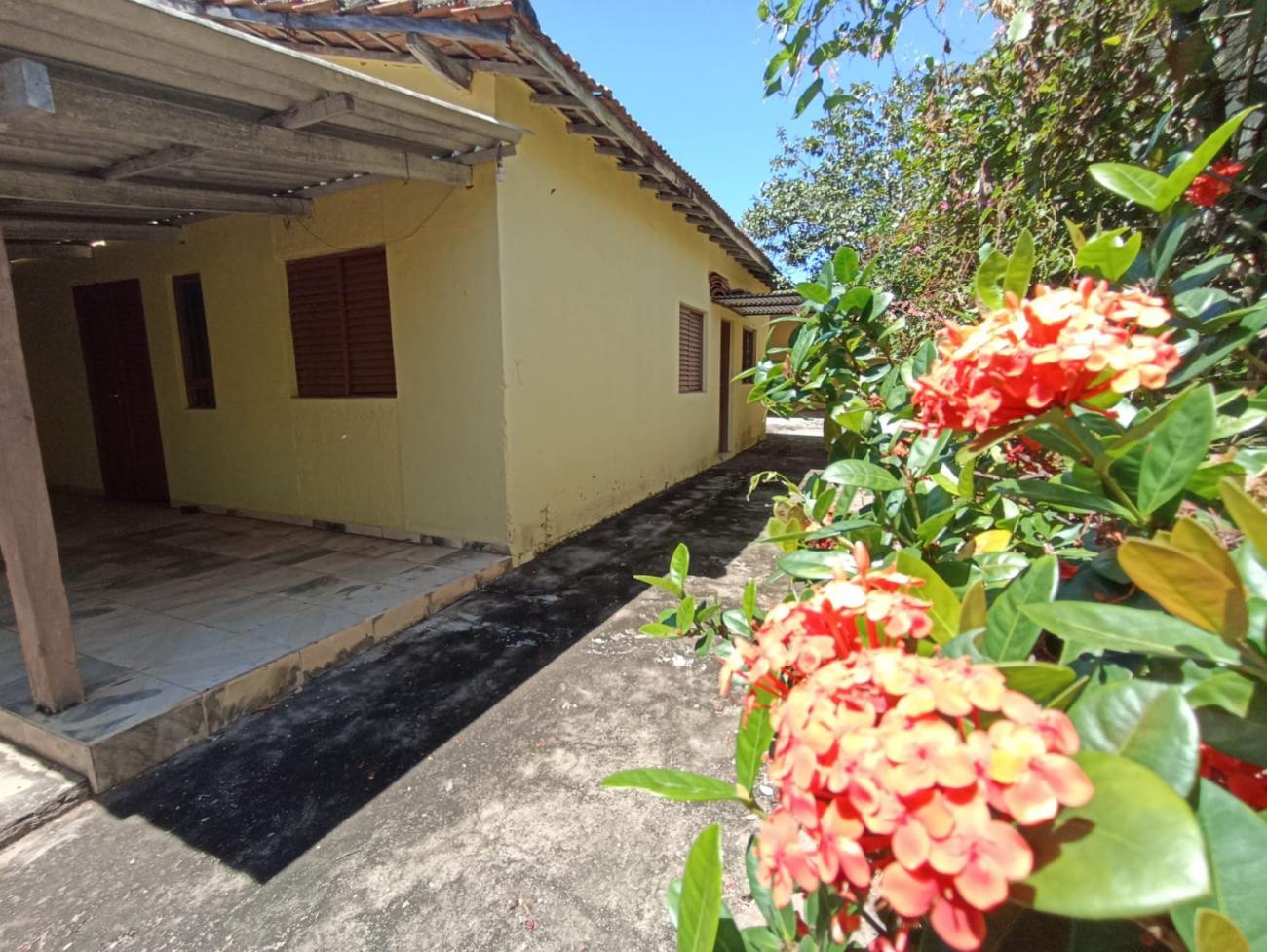 Casa à venda com 2 quartos, 160m² - Foto 9