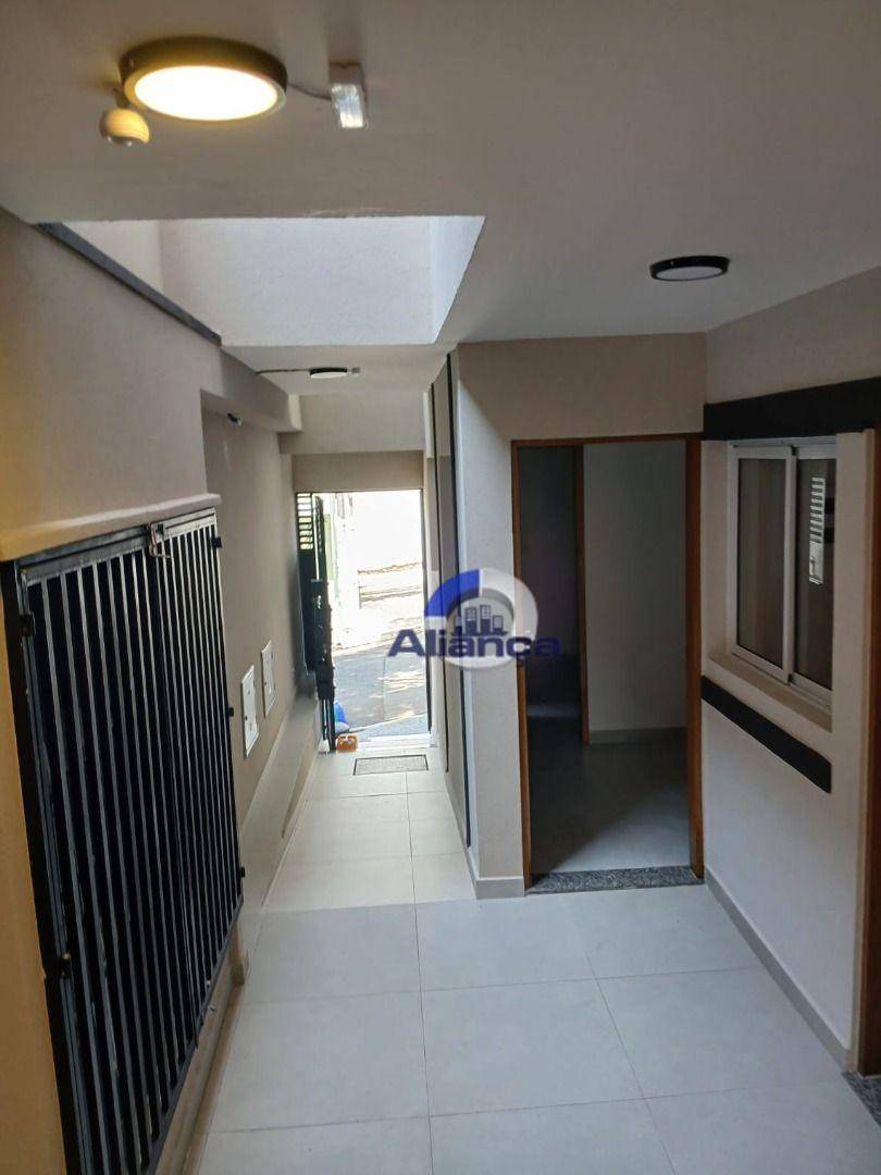 Apartamento à venda com 2 quartos, 35m² - Foto 23