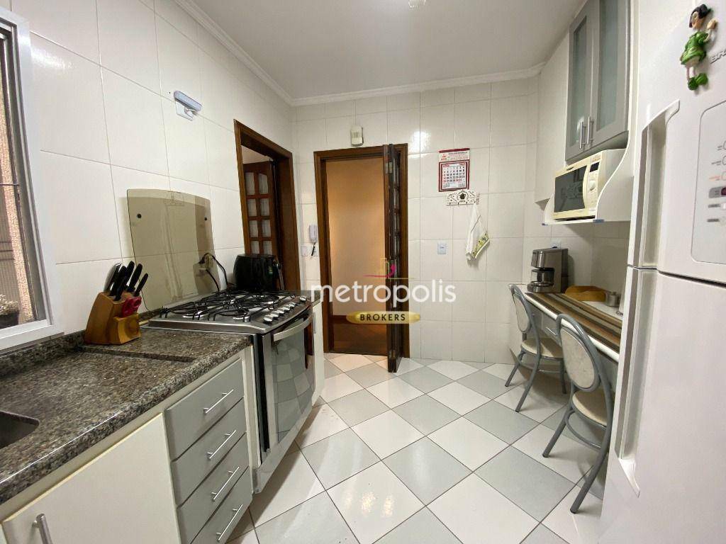 Apartamento à venda com 3 quartos, 180m² - Foto 6