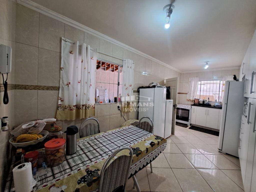 Casa à venda com 2 quartos, 188m² - Foto 9